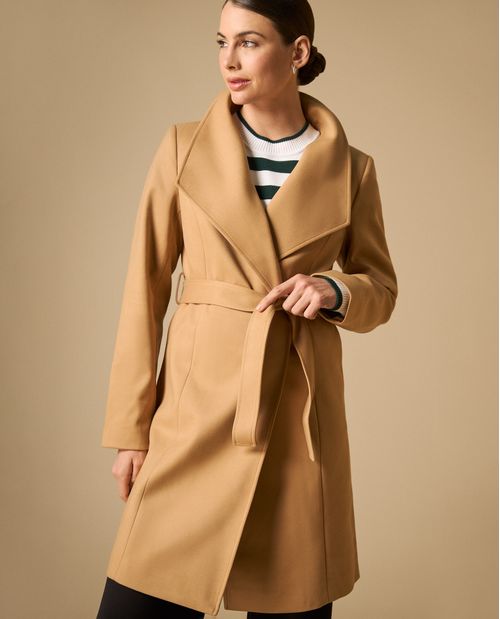 Abrigo largo con solapa amplia y cinturón para mujer