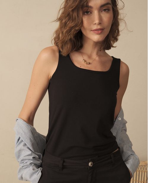 Camiseta básica manga sisa para mujer