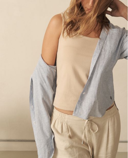 Camiseta básica manga sisa para mujer