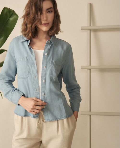 Camisa en denim para mujer