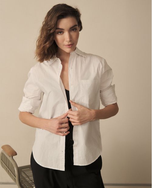 Camise de ruedo curvo para mujer