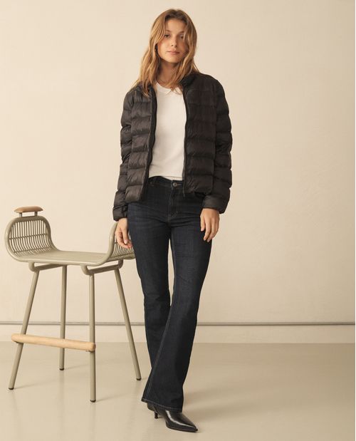 Jean tono oscuro para mujer