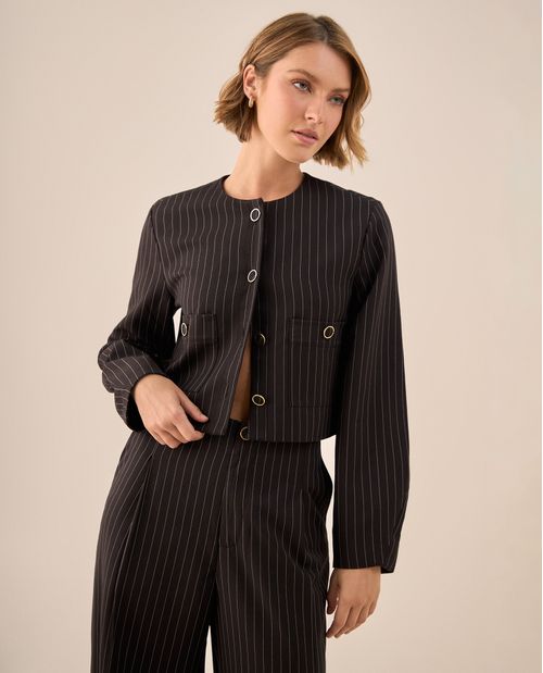 Blazer Negro con Rayas y Botones Dorados