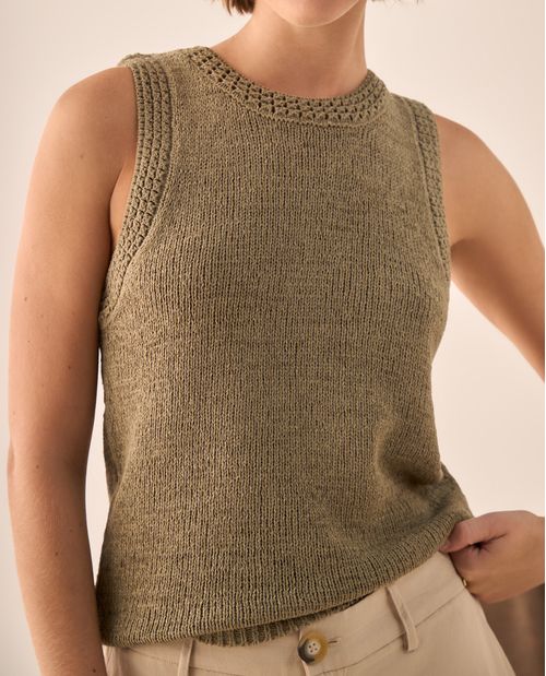 Camiseta Verde con Detalles de Crochet