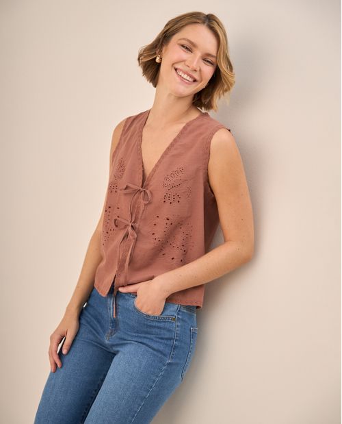 Camisa Bordada con Lazos Café Ladrillo