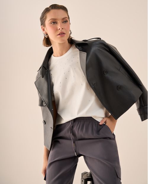 Camiseta Blanca con Aplicaciones de Strass