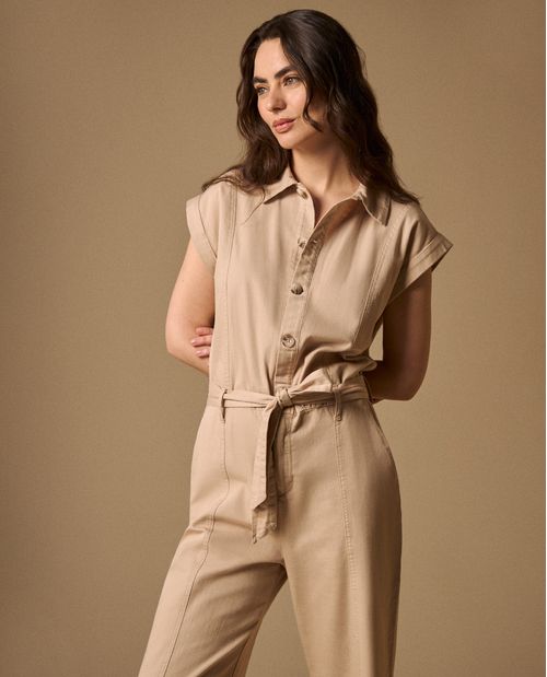 Enterizo Beige Piernas Anchas con Cinturón