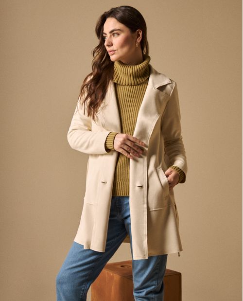 Abrigo Liviano Crudo con Cinturón