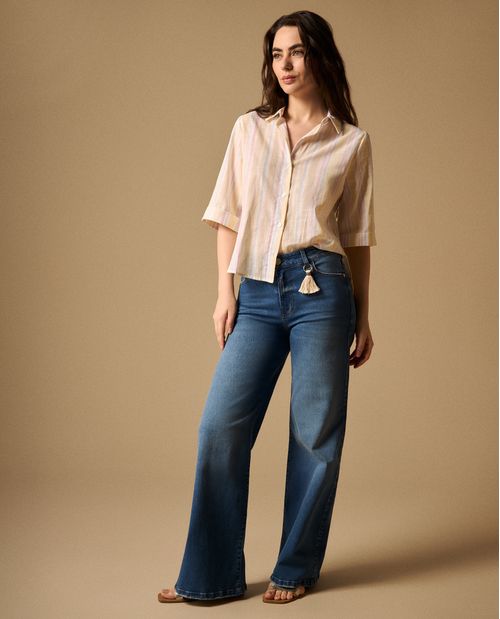 Jean Flared Azul con Silueta Retro