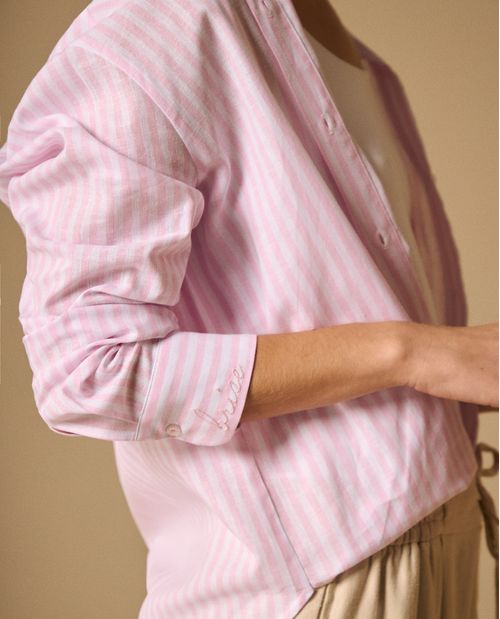 Camisa Rayas con Bordados en Puños