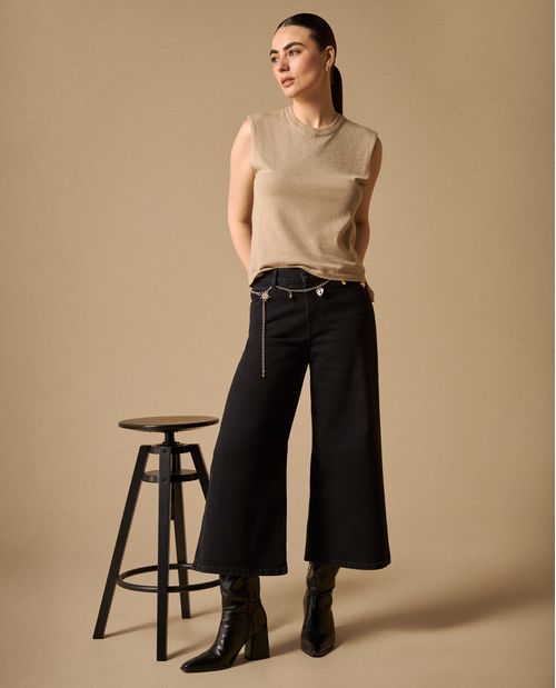 Jean Culotte Negro con Cadena Decorativa