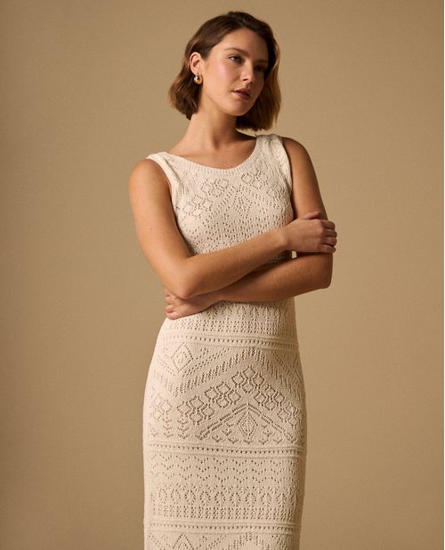 Vestido Midi Tejido Calado con Cordón Espalda