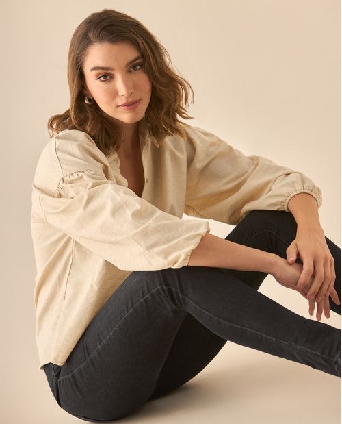 Camisa manga larga con recogido en los hombros para mujer