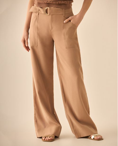 Pantalón con cinturón ajustable en la misma tela para mujer
