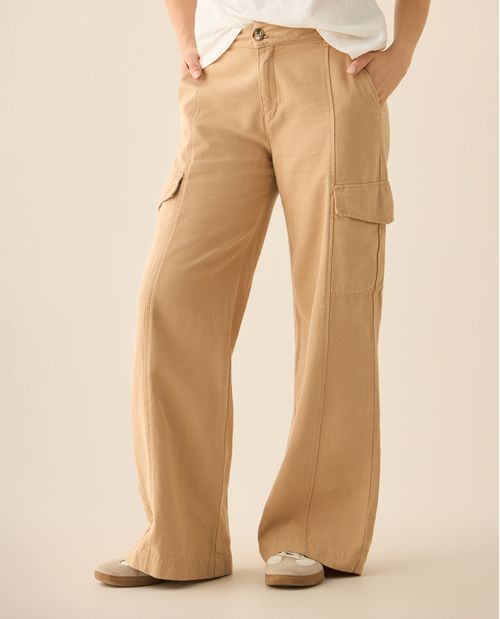 Pantalón tipo cargo para mujer