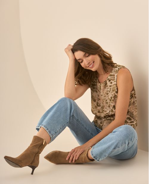 Jean Straight tono claro para mujer