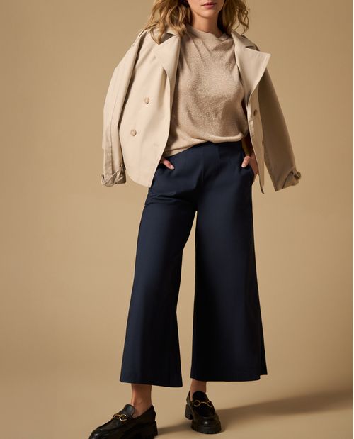 Pantalón culotte con pliegues frontales