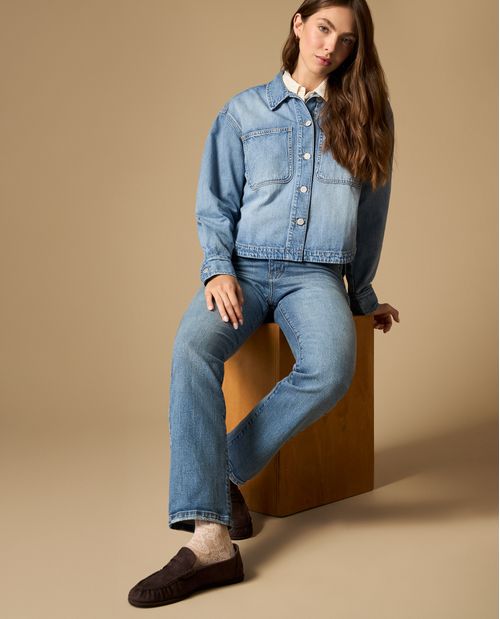 Jean straight con pañoleta incluida