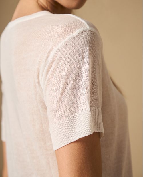 Camiseta tejida cuello asimétrico con mezcla de fibras