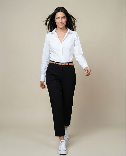 Pantalón straight con pinzas y ruedo doblado