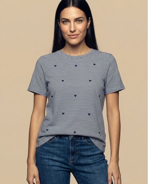 Camiseta manga corta con rayas y bordado de corazones