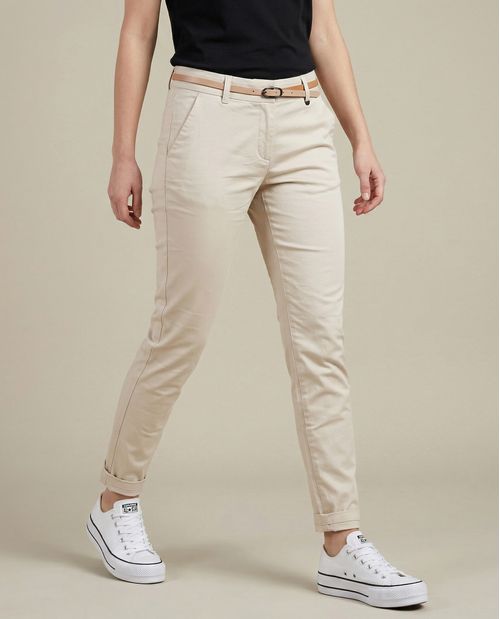 Pantalón tubo weekend corte estilizado
