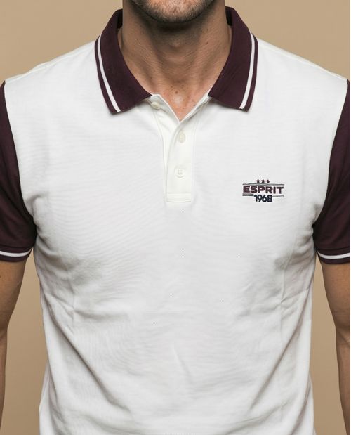 Polo manga corta con mangas y cuello en contraste para hombre