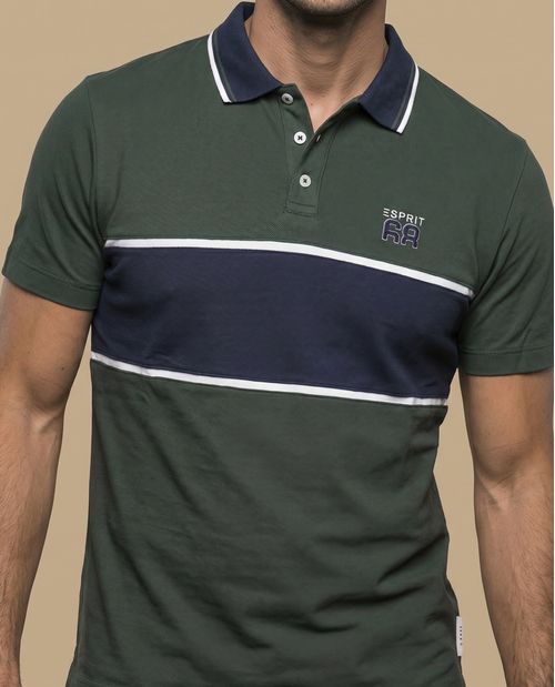 Polo manga corta con franja horizontal y cuello contrastado para hombre
