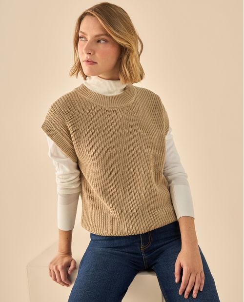 Chaleco tejido cuello alto