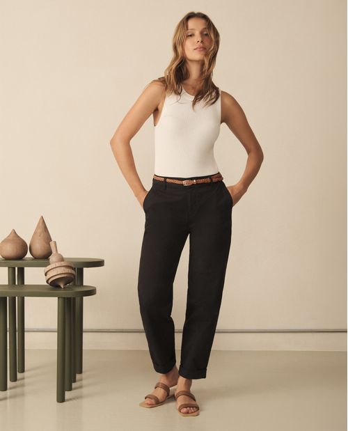 Pantalón bota recta de tiro alto