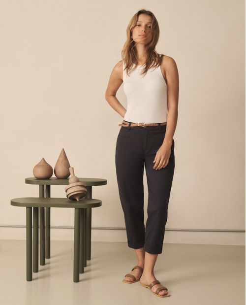 Pantalón bota recta de tiro alto